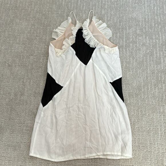 Maje white silk blend mini dress black mesh  accent flutter sleeve sleeveless - Picture 9 of 9